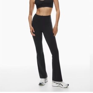 TNA BUTTER ™ ATMOSPHERE BOOTCUT HI-RISE LEGGING